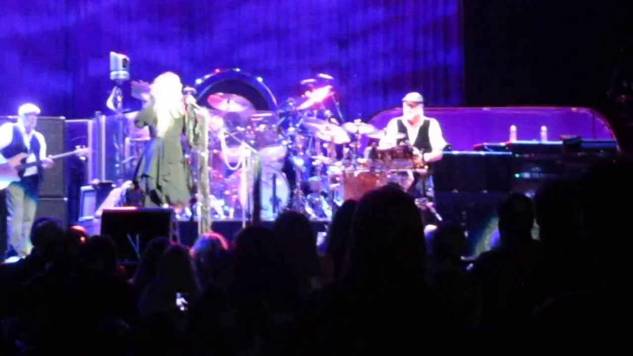 Fleetwood Mac - Without You (including intro.) - Las Vegas-Dec. 30. 2013