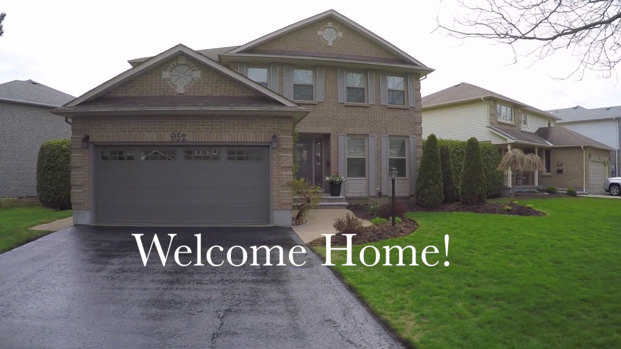 952 Peggoty Circle, Oshawa