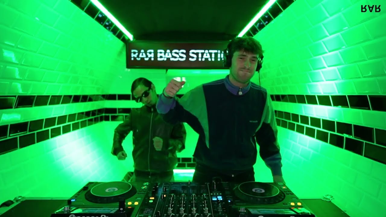 NIKA / 126 BPM - BASS STATION 2 - 146 / TECH HOUSE