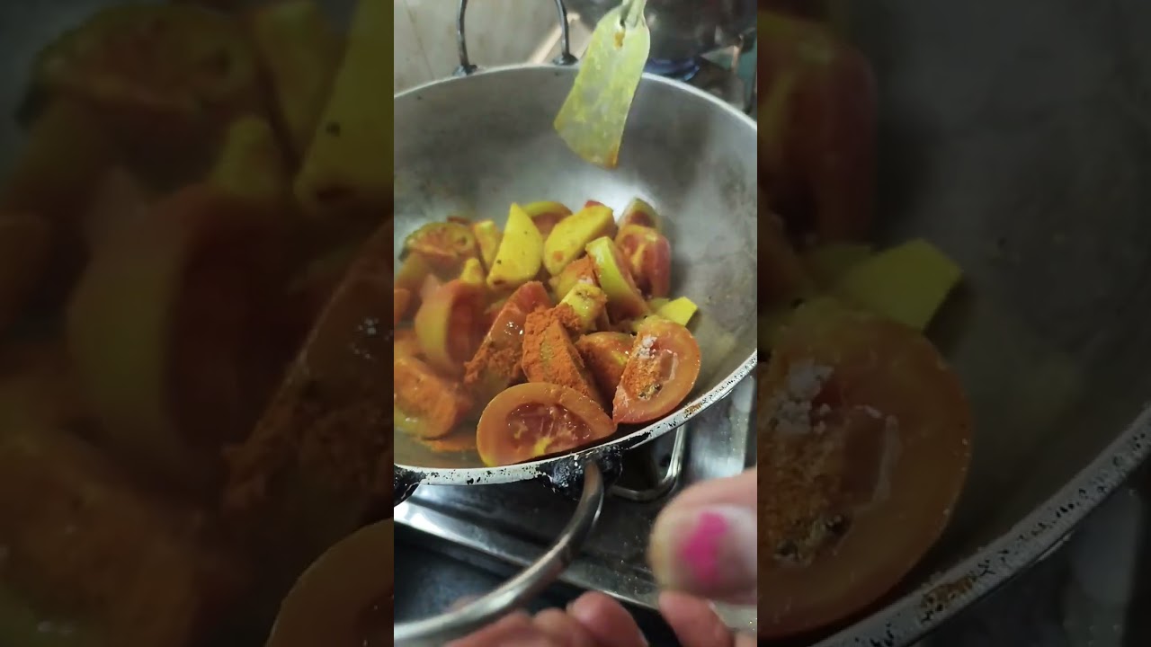  রেসিপি কাঁচা টমেটো আলু দিয়ে মাছের ঝোল, সারাদিন সাথে পুতুল/treinge short/viral video/short beed