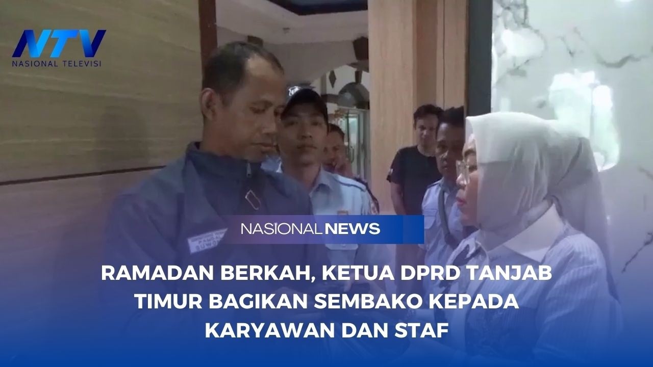 RAMADAN BERKAH, KETUA DPRD TANJAB TIMUR BAGIKAN SEMBAKO KEPADA KARYAWAN DAN STAF