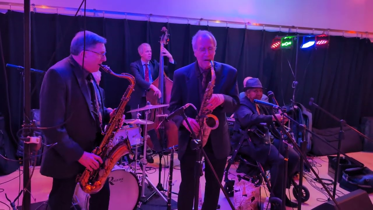 2026-01-09 Boston swing Central live band easy winners 1