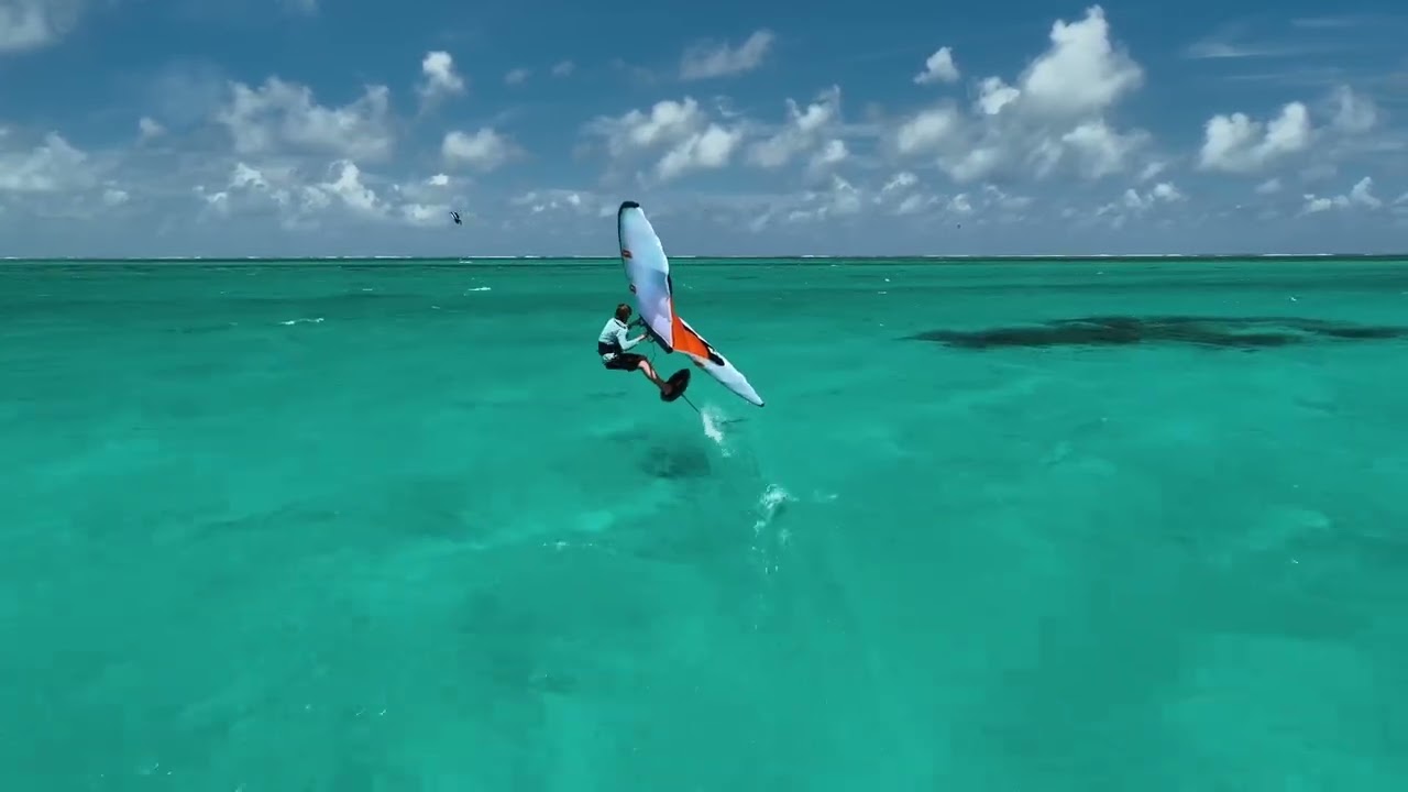 Ozone Fusion Ad sailing extract