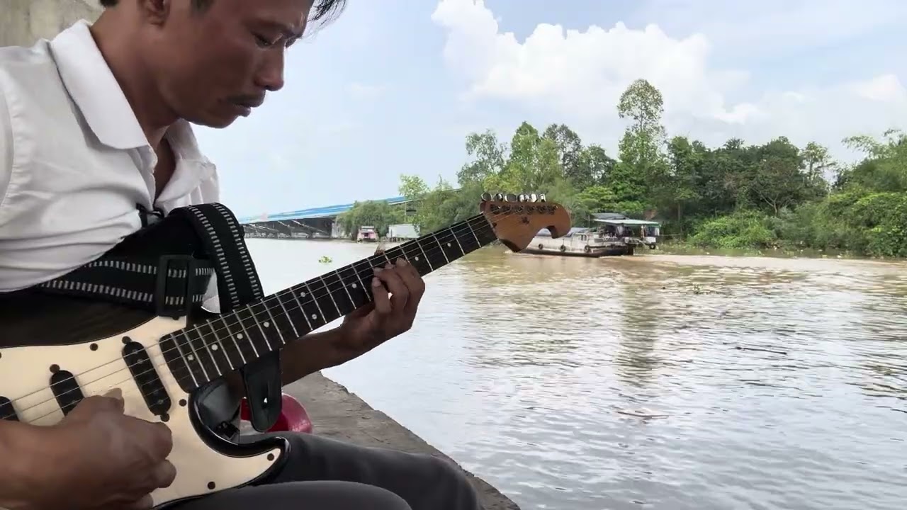 chiếc áo bà ba