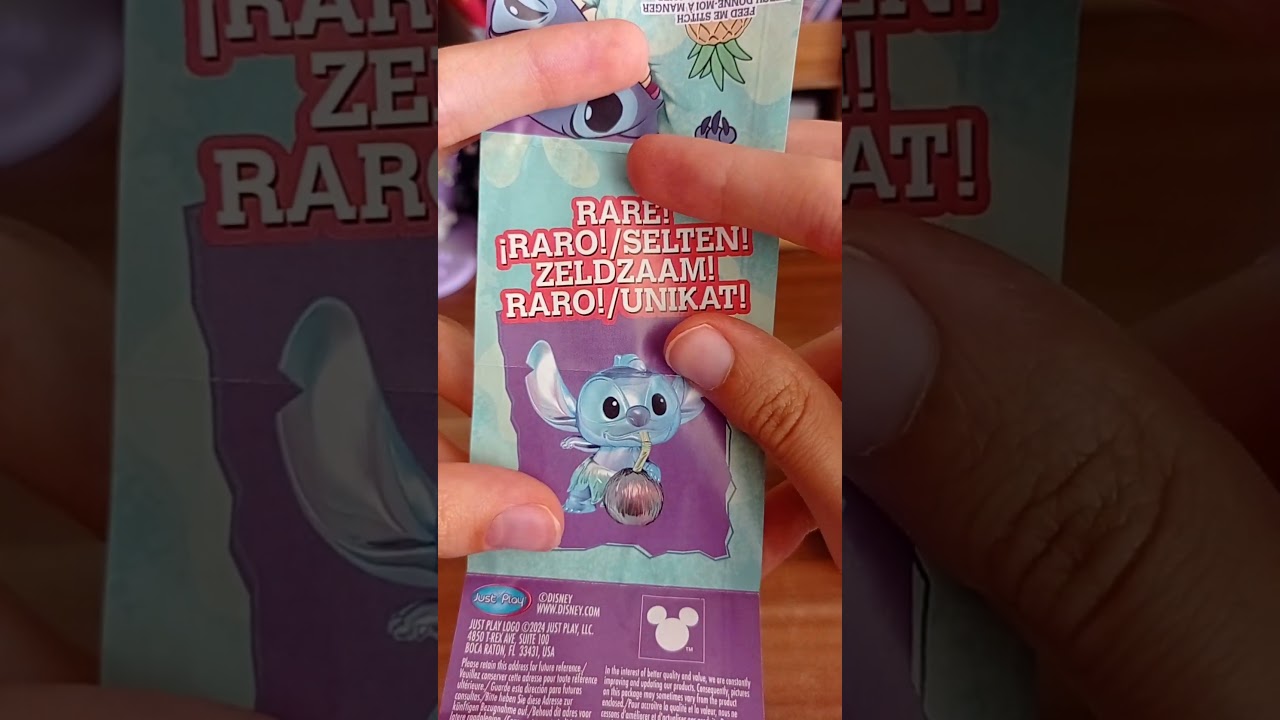 Stitch minifigura kicsomagol&aacute;sa