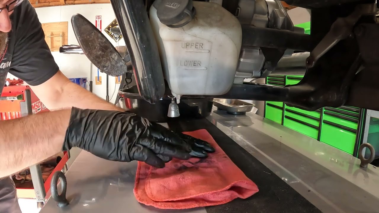 Shadow 750 oil change