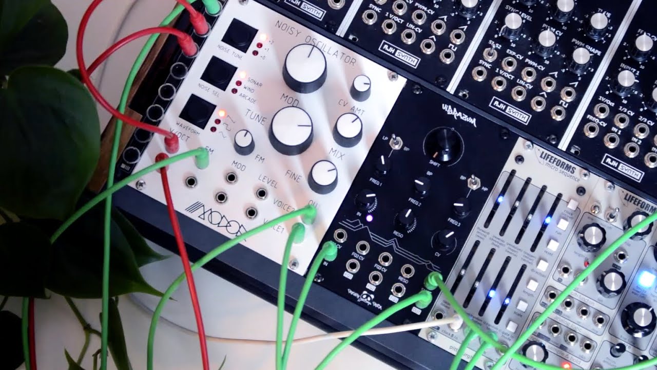 Noisy Oscillator-Modor/Vibrazum V2 -Patching Panda/Lifeforms Micro Sequence-Pittsburgh Modular .