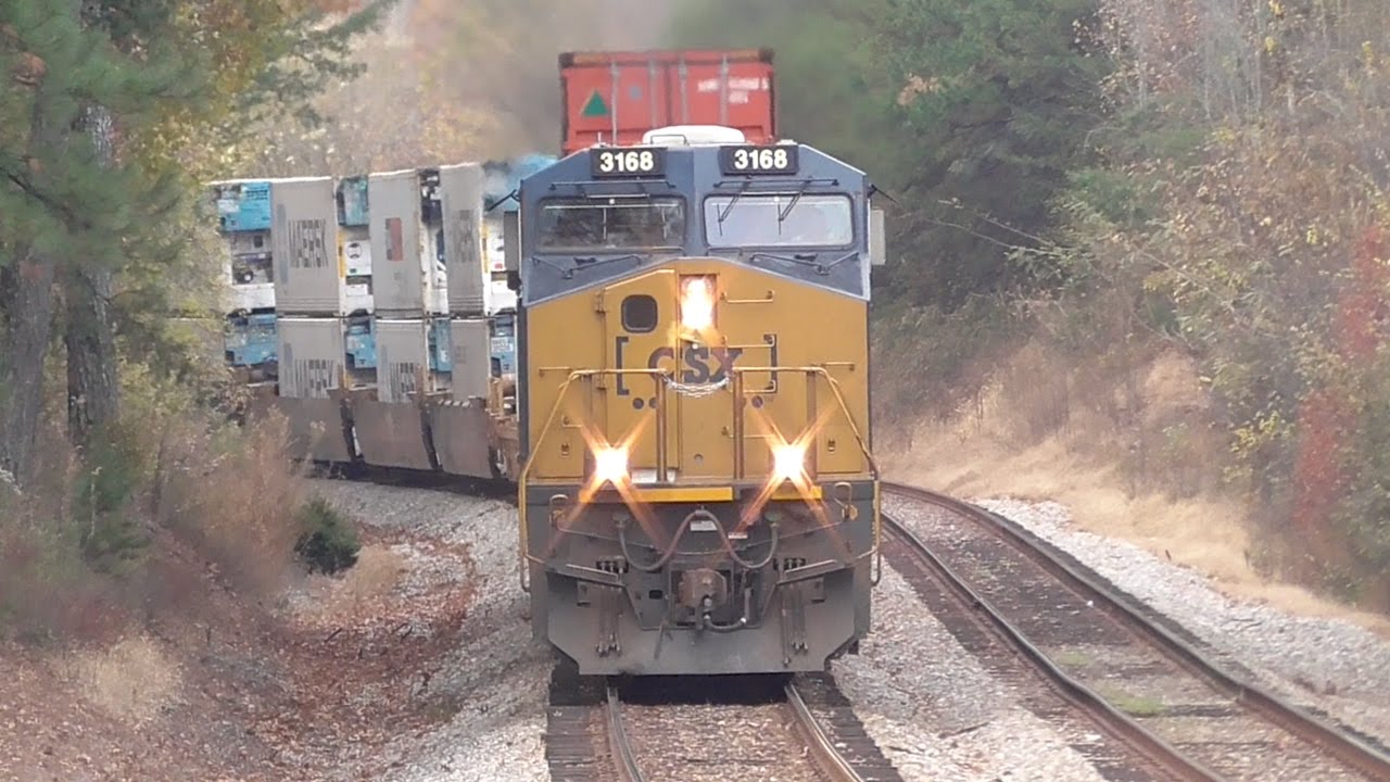[49]  A Brief Visit to the CSX S&NA North Subdivision, Fultondale, AL, 11/24/2016 ©mbmars01