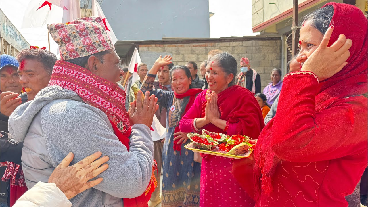 काभ्रे २ मा बसुन्धराप्रति जनताको क्रेज बढ्दै, जनता भन्छन तपाइ नै हो हाम्रो भरोसा ।
