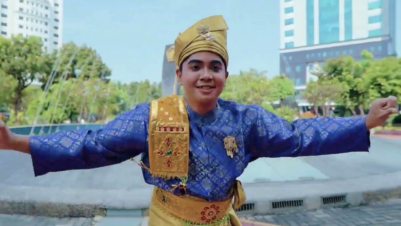 TARI SATU NEGERI (Indonesian subs)