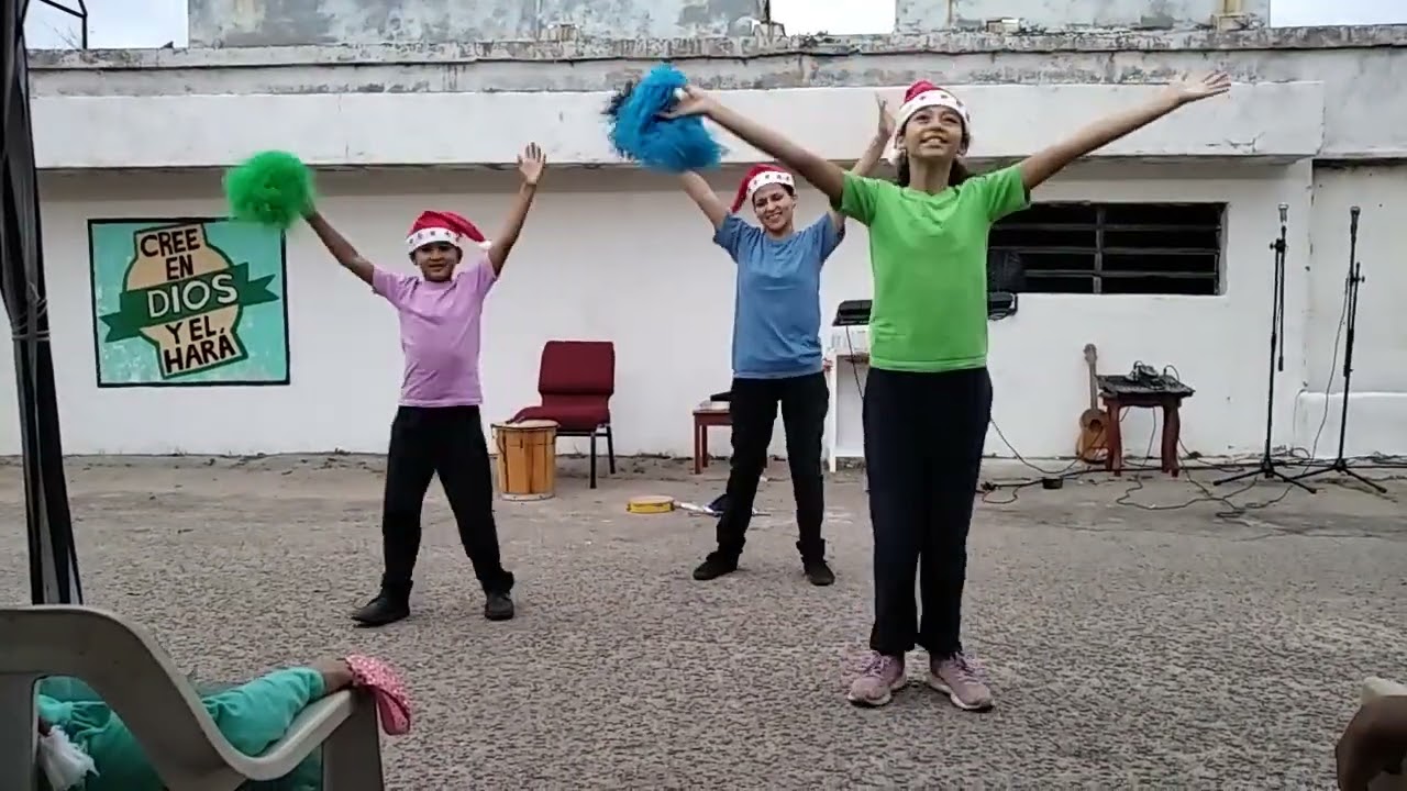 Danza Todo Brilla. Jehová Shaddai