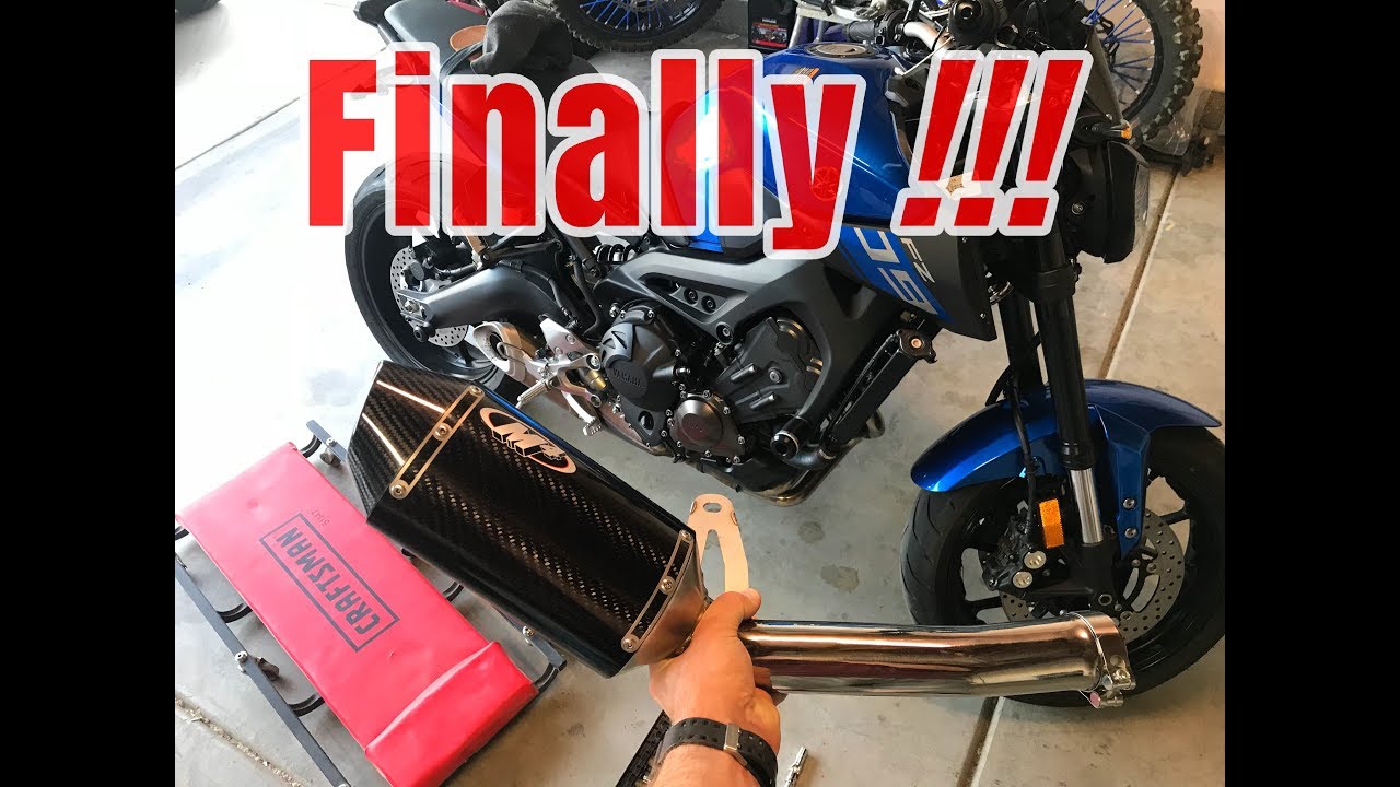 M4 Slip On Exhaust Install (Fz09)