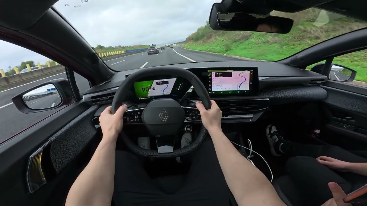 Am condus noul Renault Clio 6 - Probabil Mașina Anului 2026 în segment | Luci Popa copilot