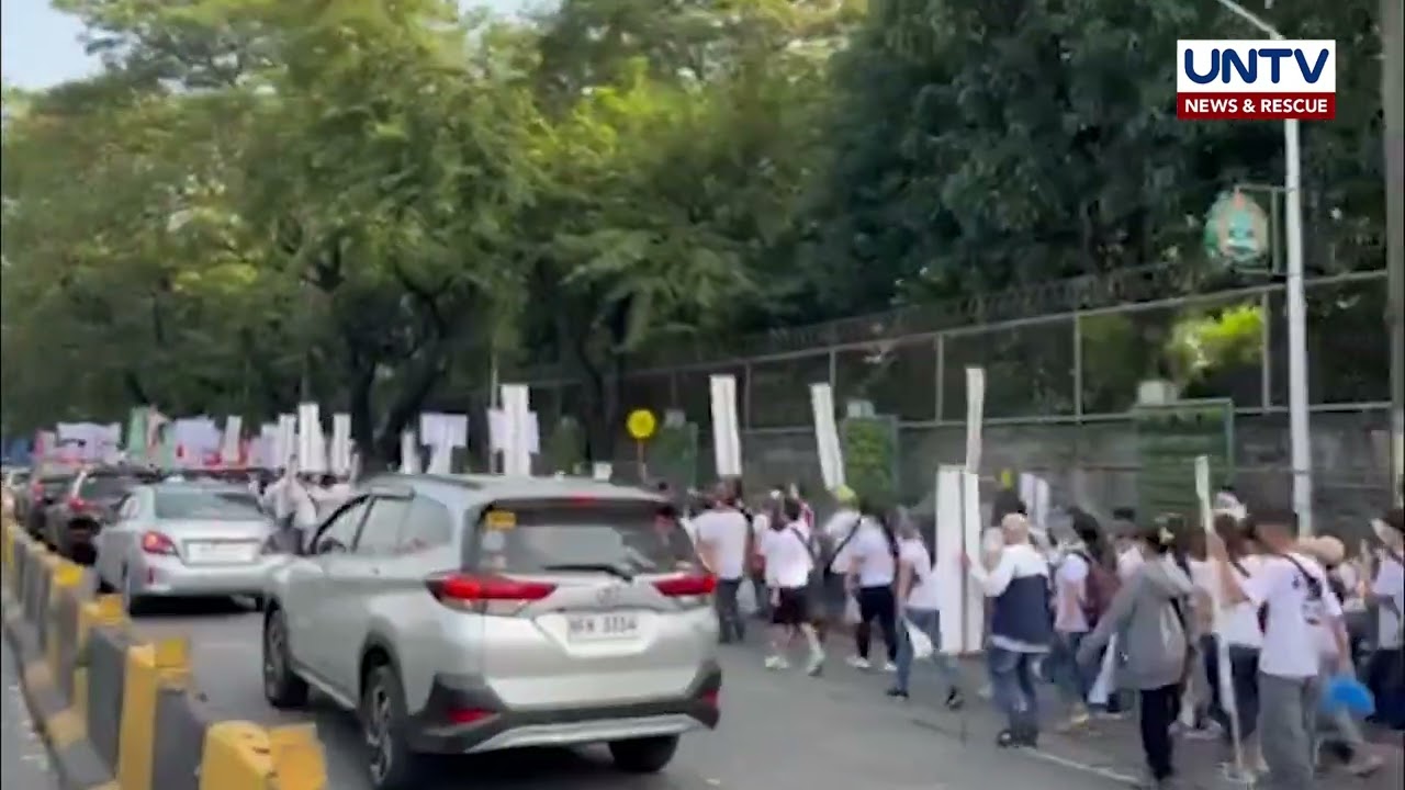 Mga raliyistang sasama sa 2nd Trillion-Peso March, nagsisidatingan na sa White Plains I Nov. 30,2025