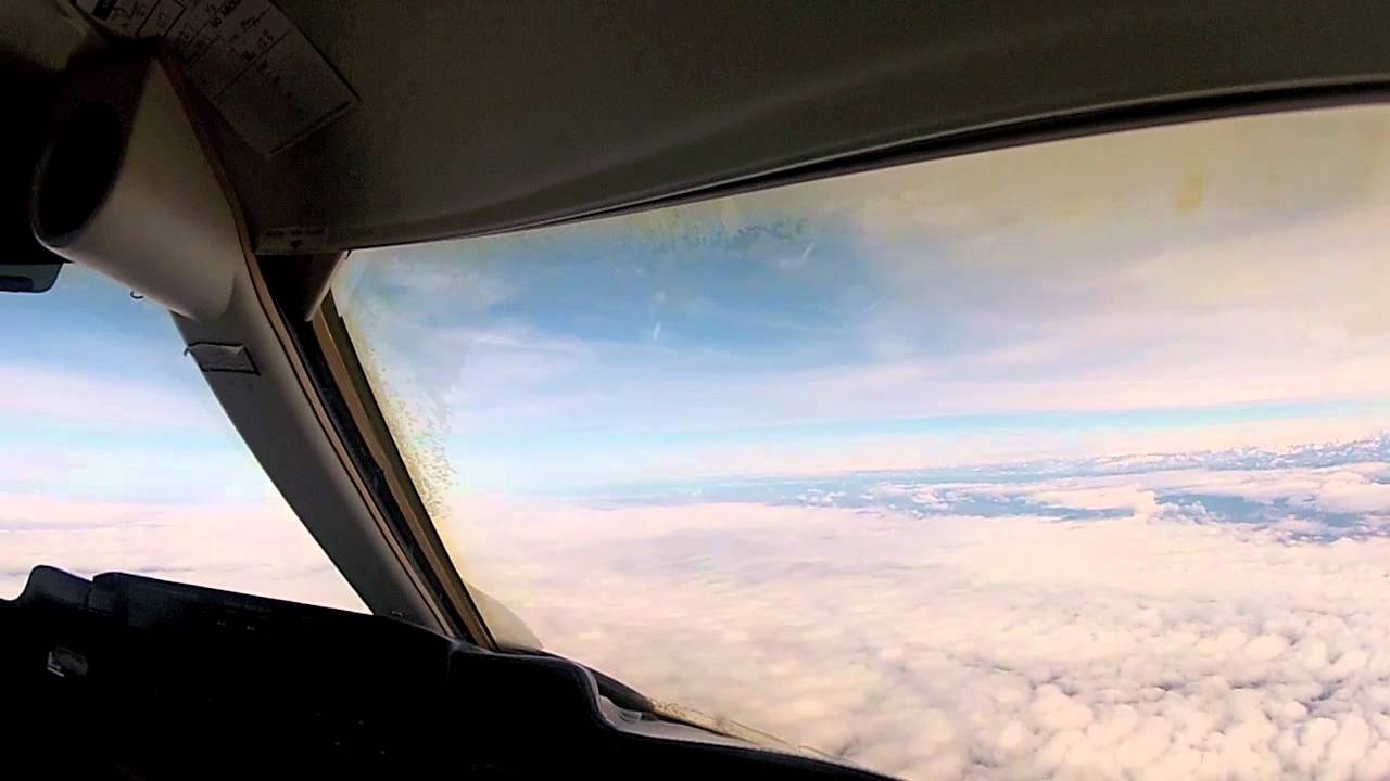 Learjet 31 Van Nuys to Fresno with cockpit audio