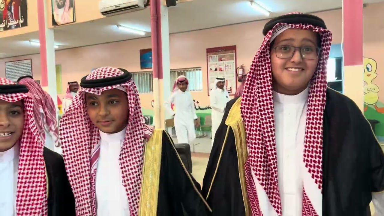 حفل تخرج طلاب الصف السادس الابتدائي مدرسه عبدالله بن عمر بمحافظه دومه الجندل  1445/1446