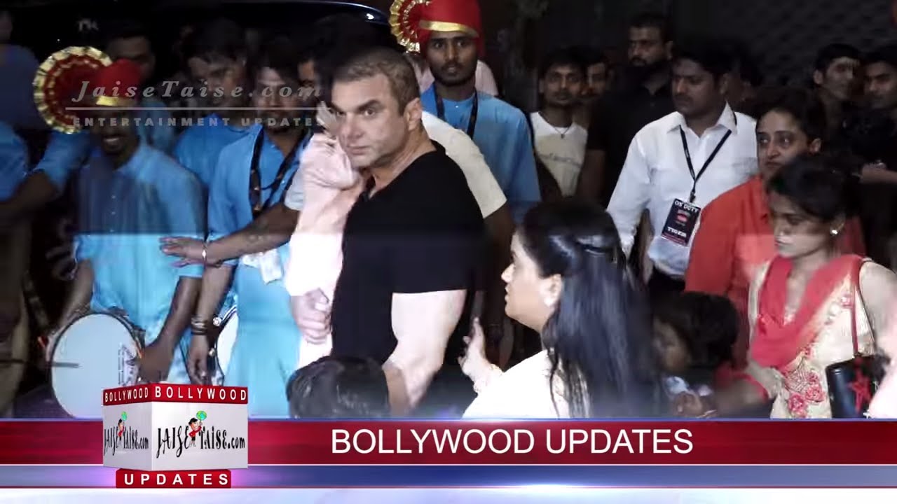 Sohail Khan At Sister Arpita Khan & Aayush Sharma Ganpati Visarjan