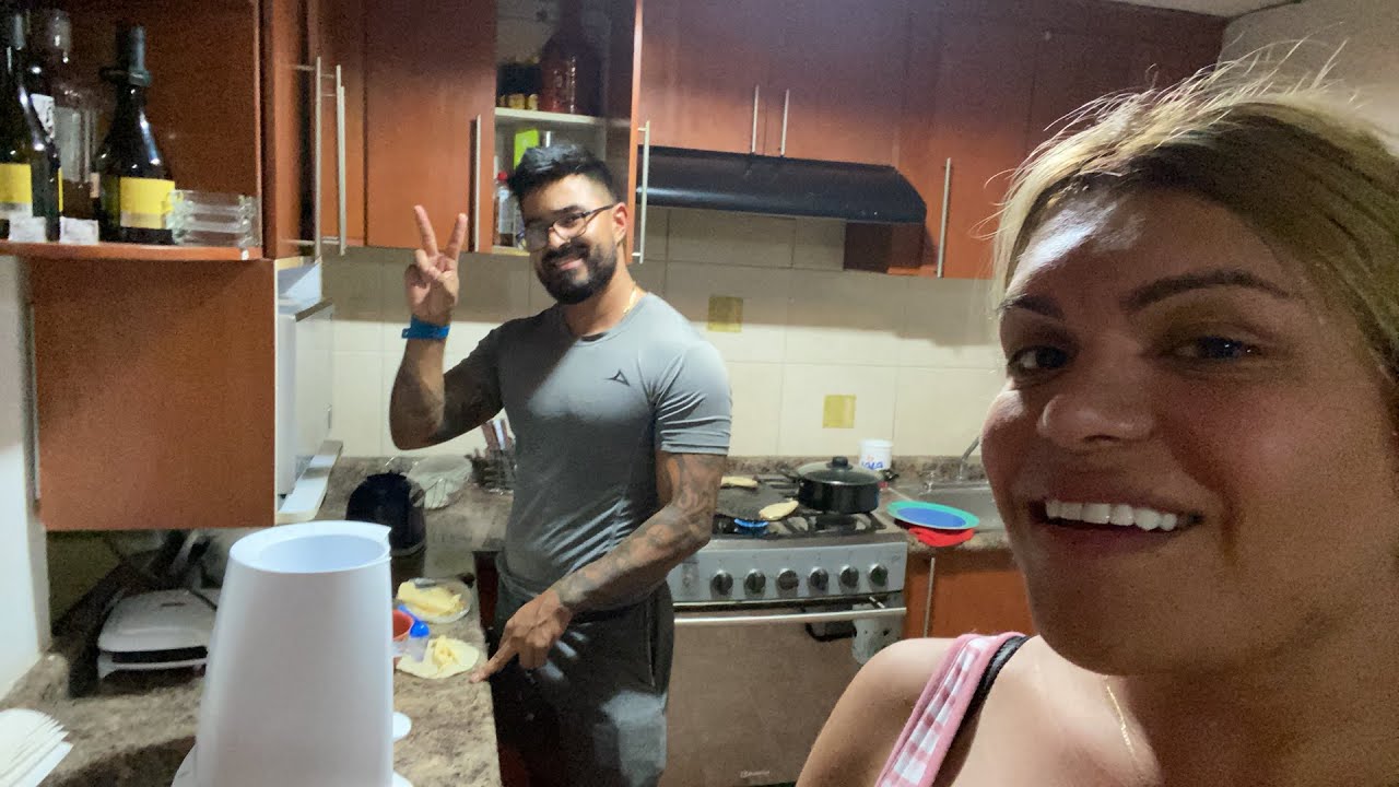 Mauro prepara cena