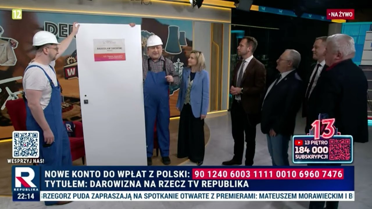 Mocna akcja Lisiewicza w studio: 'Przynieśliśmy drzwi bez klamek do gabinetu Sikorskiego'