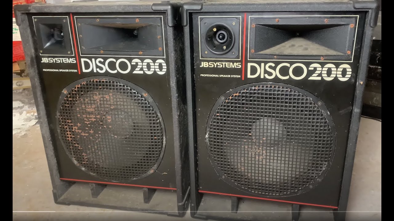 JB SYSTEMS 2000 WATT EACH - MAX BASS Test