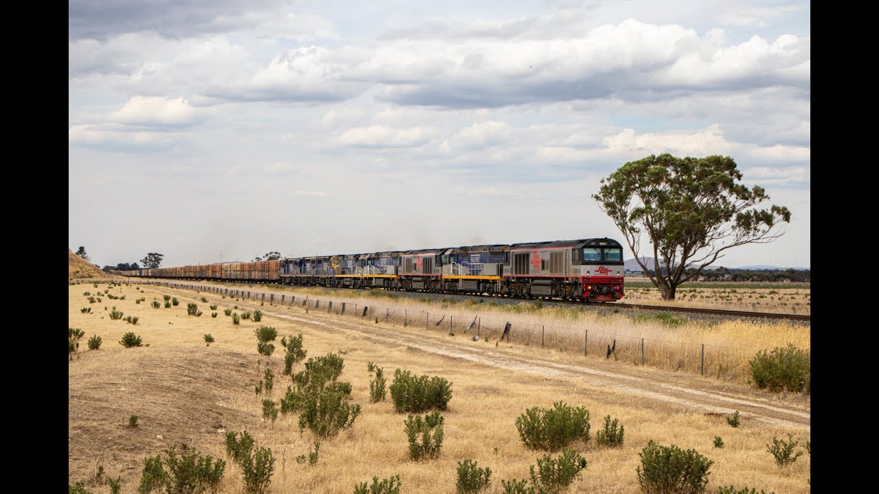SCT's 6PM9 8 Loco Monster on the Victorian Western SG Line 30/12/24