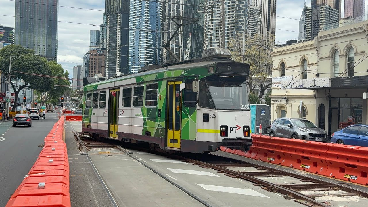 Trams using the portable crossover in Victoria Street