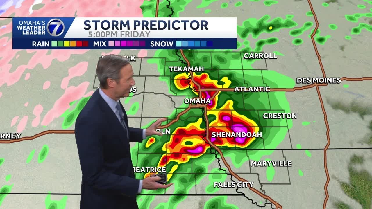 Tracking storms into Friday near Omaha