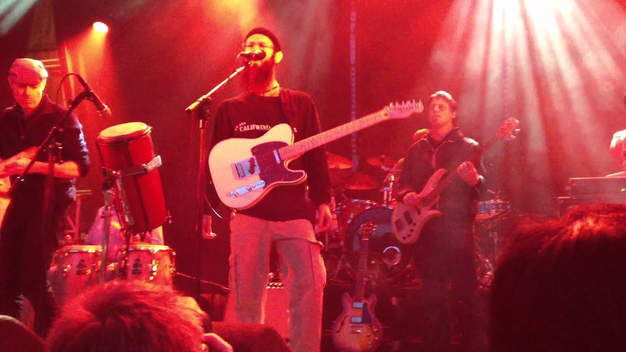 Groundation - Babylon Rule Dem (live @ Totaal Festival 2012, Bladel)