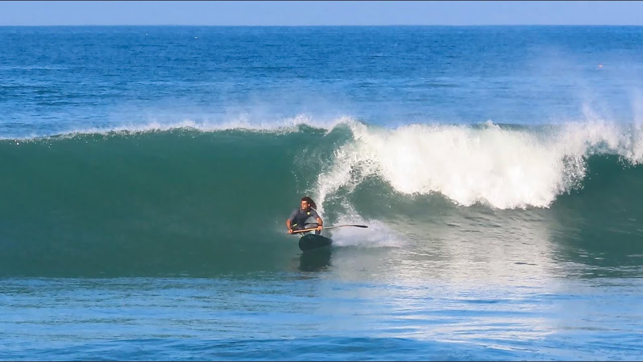 SUP Surf Coaching during FIRING waves!