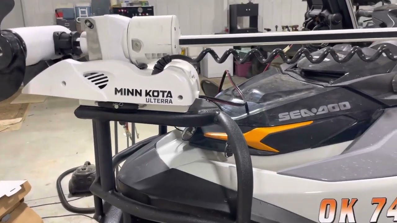 2022 Seadoo fish pro trophy with trolling motor and livescope