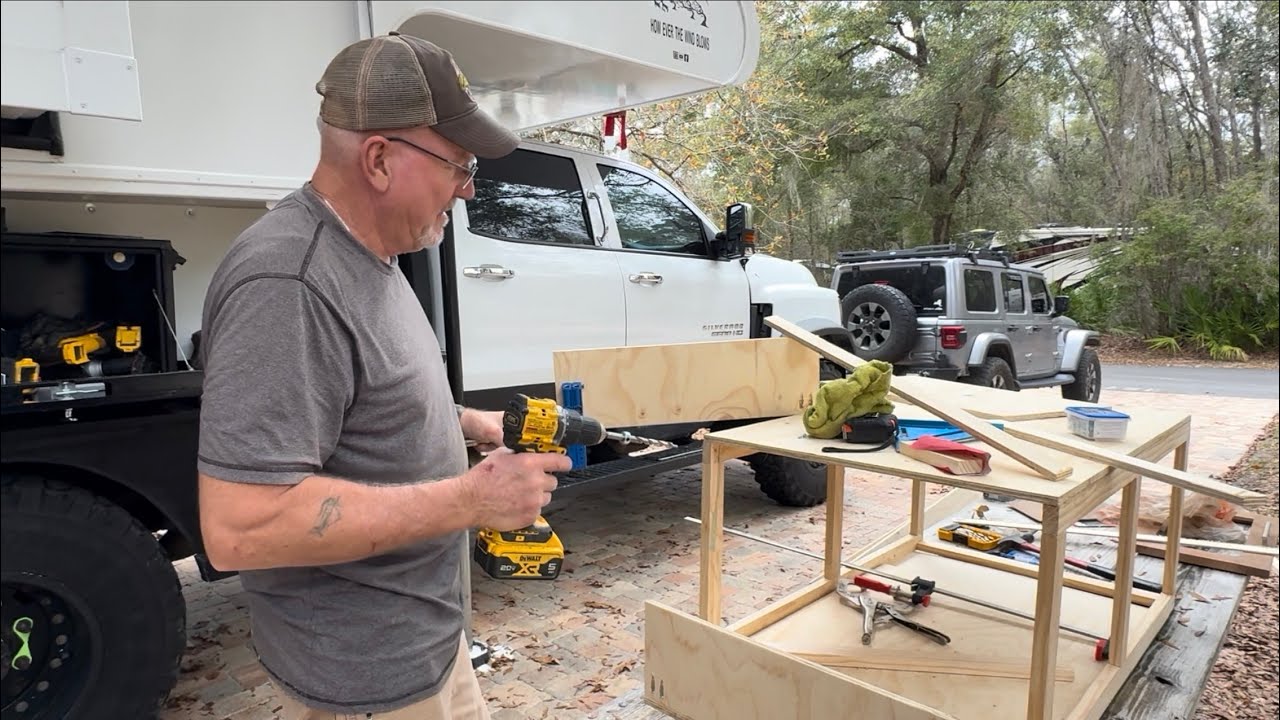 What’s Bob Building Now? | Getting Truck Camper Dialed In | Season 4 Ep 16 VLOG 236