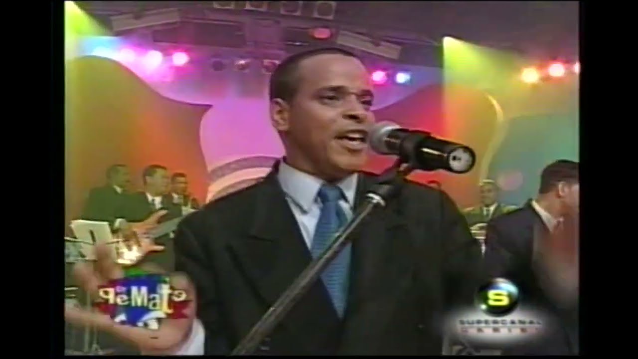 Abusadora (En Vivo 2007) -  Sandy Reyes