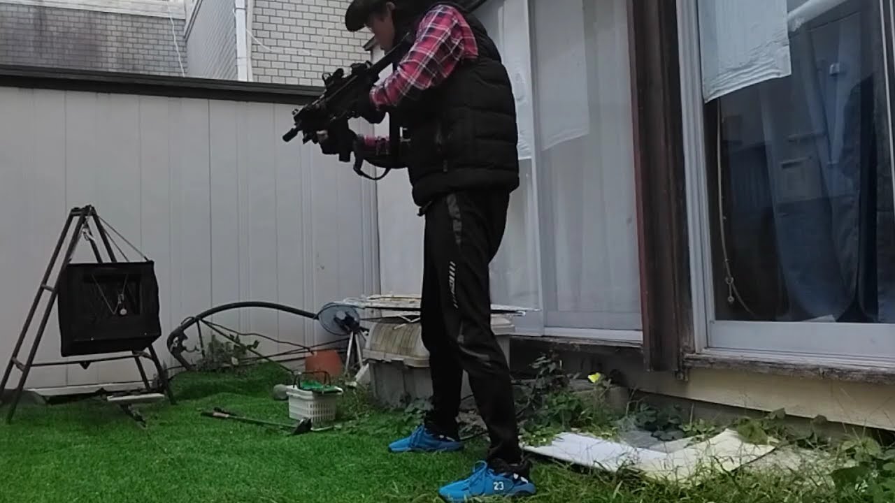 庭が 射撃場 MP 5