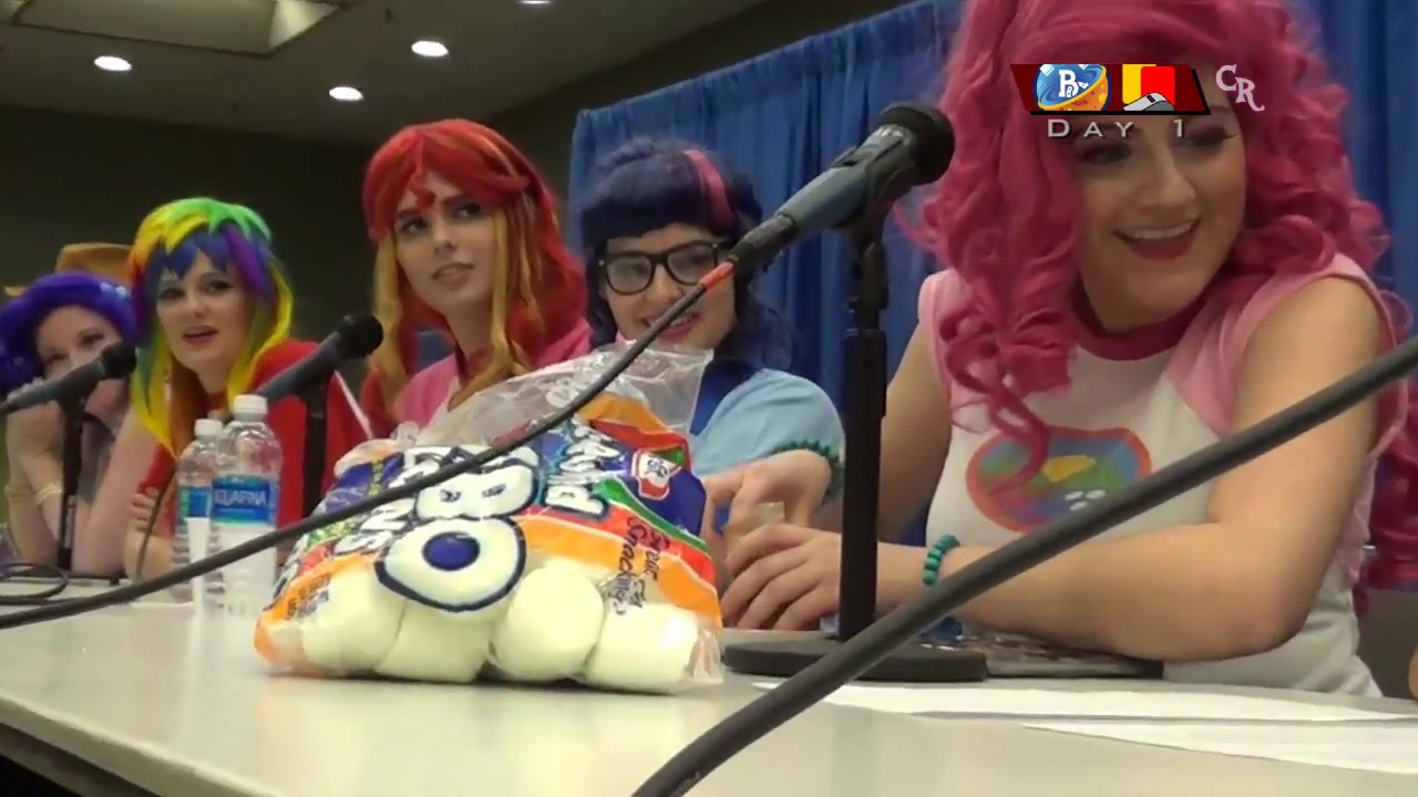 Ask A Pony: Around the Campfire - BronyCon 2017