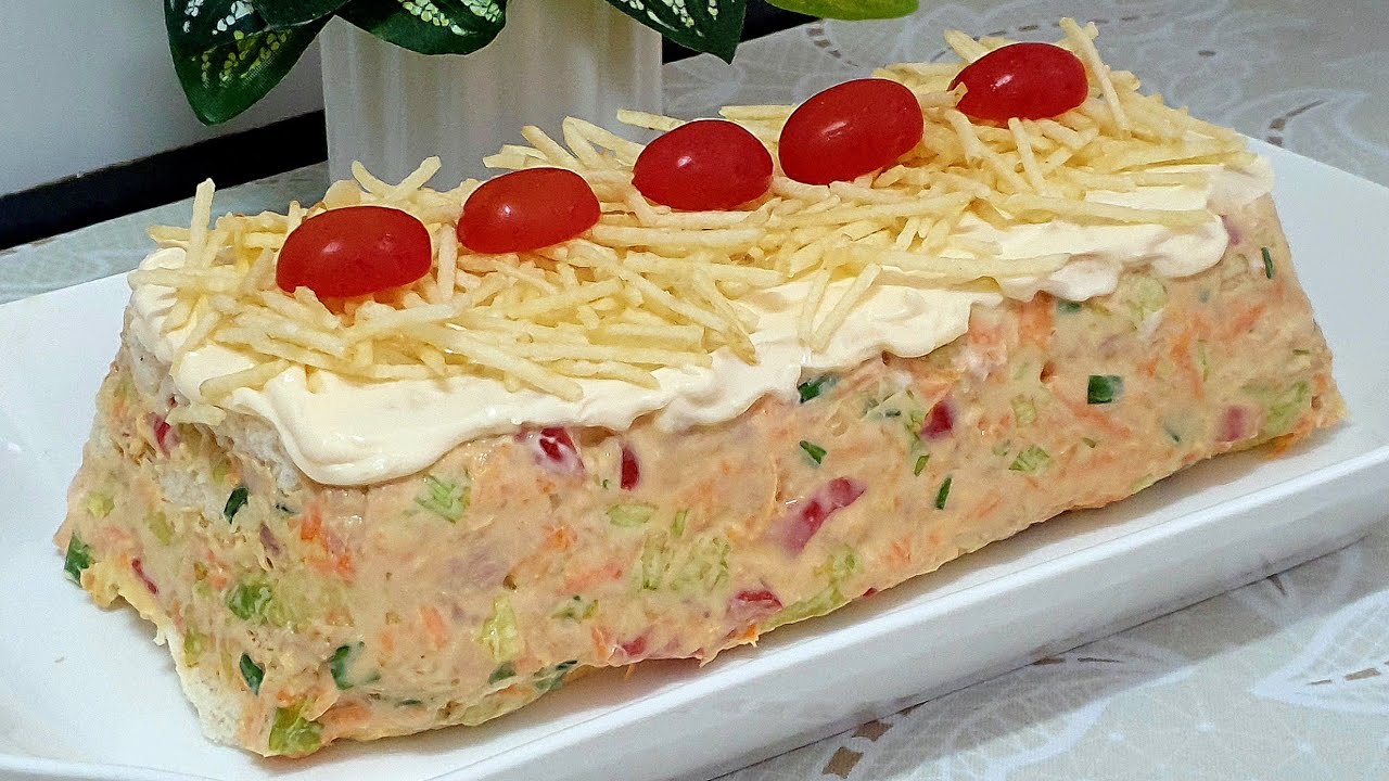 TORTA FRIA DE ATUM E PÃO DE FORMA OU BOLO SALGADO DE ATUM