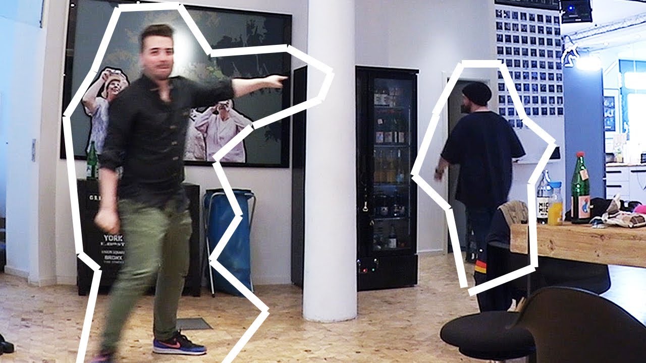 Ich besuche Sturmwaffel in seinem Büro