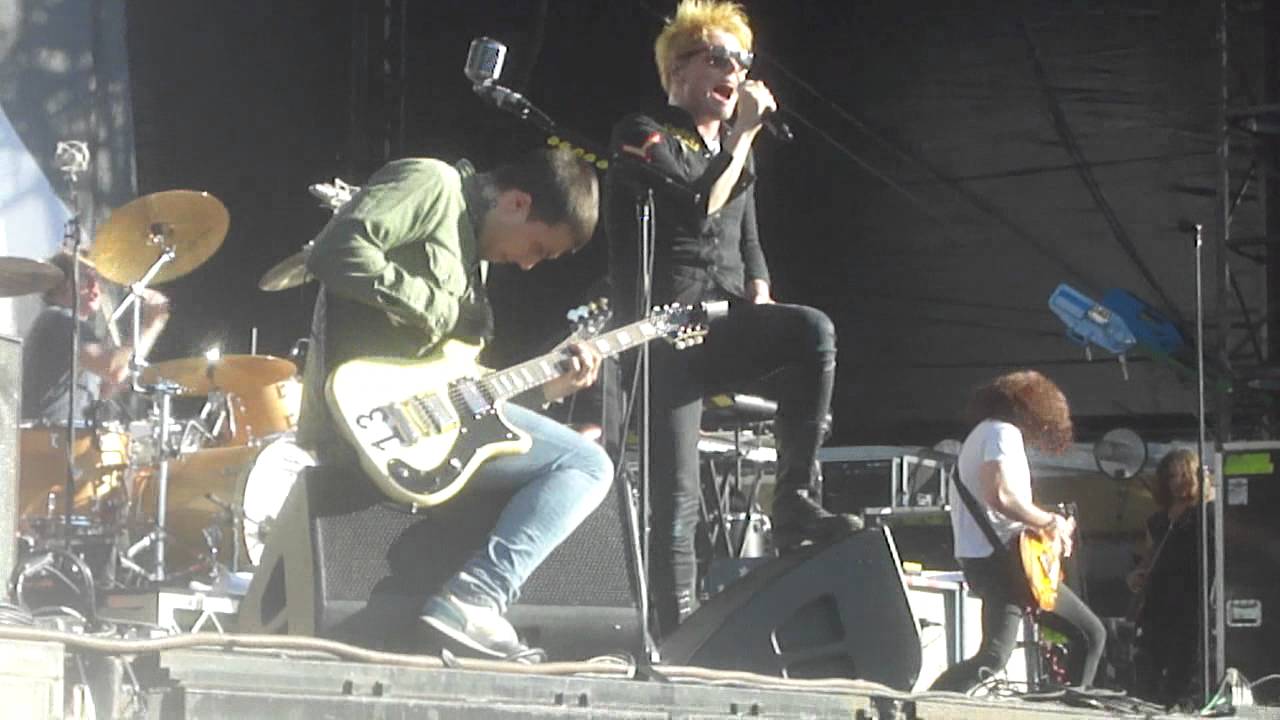 My Chemical Romance - 'Helena' Live at the Perth Big Day Out, 2012
