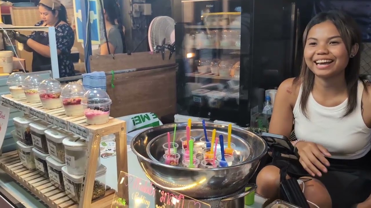 Thepprasit Night Market Pattaya Thailand #markets #pattaya 