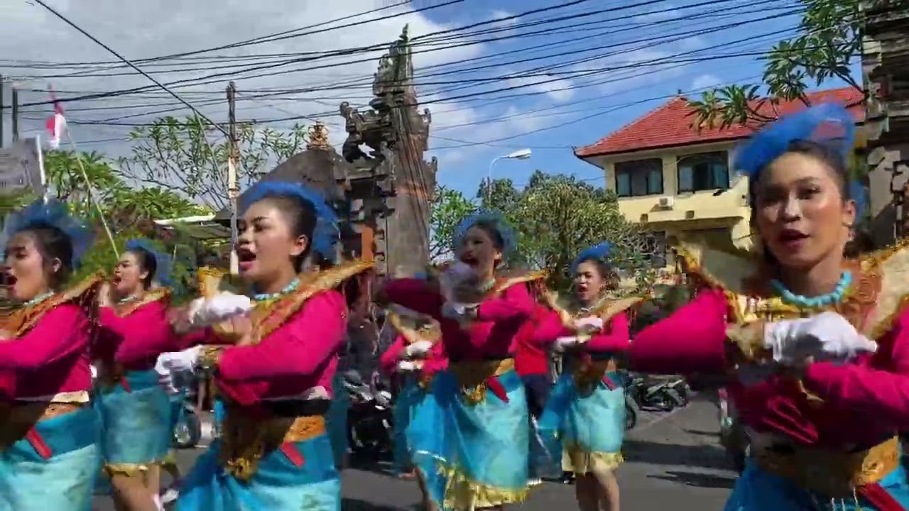 Rangkaian Semarak dan Dokumentasi Gerak Jalan SMAN 1 TAMPAKSIRING