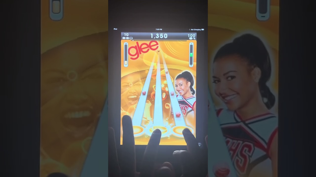 Glee - You Keep Me Hangin’ On + Yeah! (Tap Tap Glee) [Extreme]