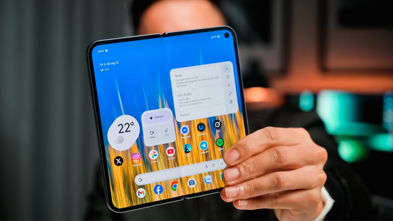 Đánh giá nhanh Pixel 10 Pro Fold: Giá như Google nghiêm túc hơn.