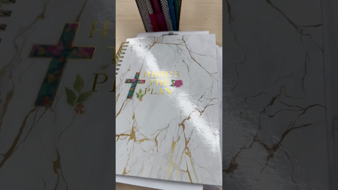 Revamping My 2023 Planner for 2025 | Creative Flip-Through & Setup!