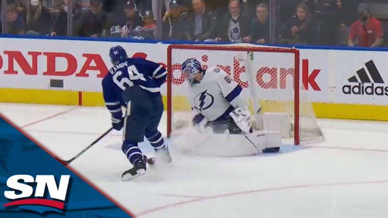 David Kampf Wins the 50/50 Puck, Finishes the Shorthanded Breakaway
