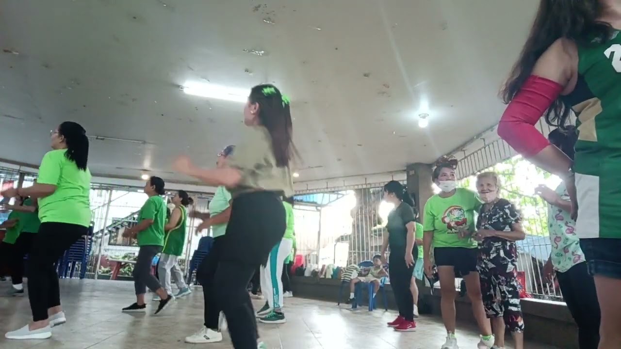 Team projecto zumba green on top part 10@Michelle-h8o9o 