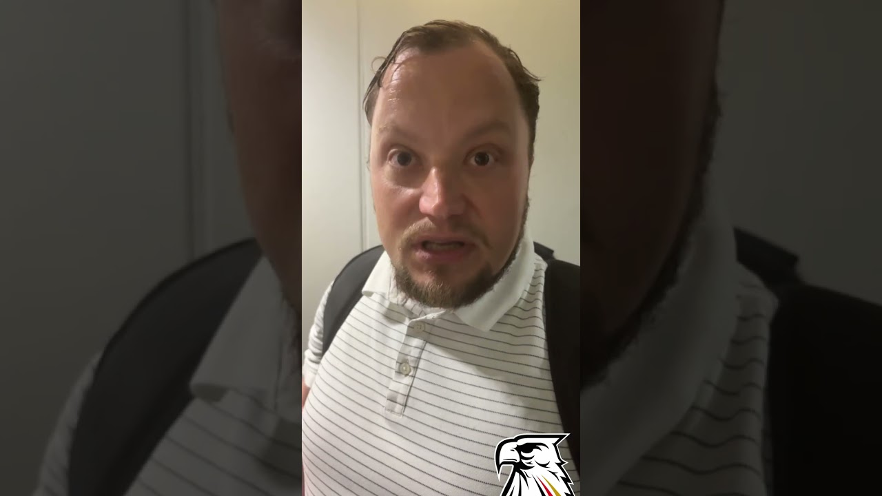 Auf dem Weg zum RESUM26: Polizei wartet schon am Gate auf uns! | Johannes Sch&uuml;ller