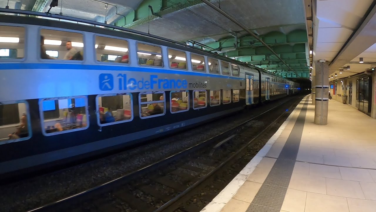 RER C ride between Pont de l'Alma to Javel via Eiffel Tower, Paris