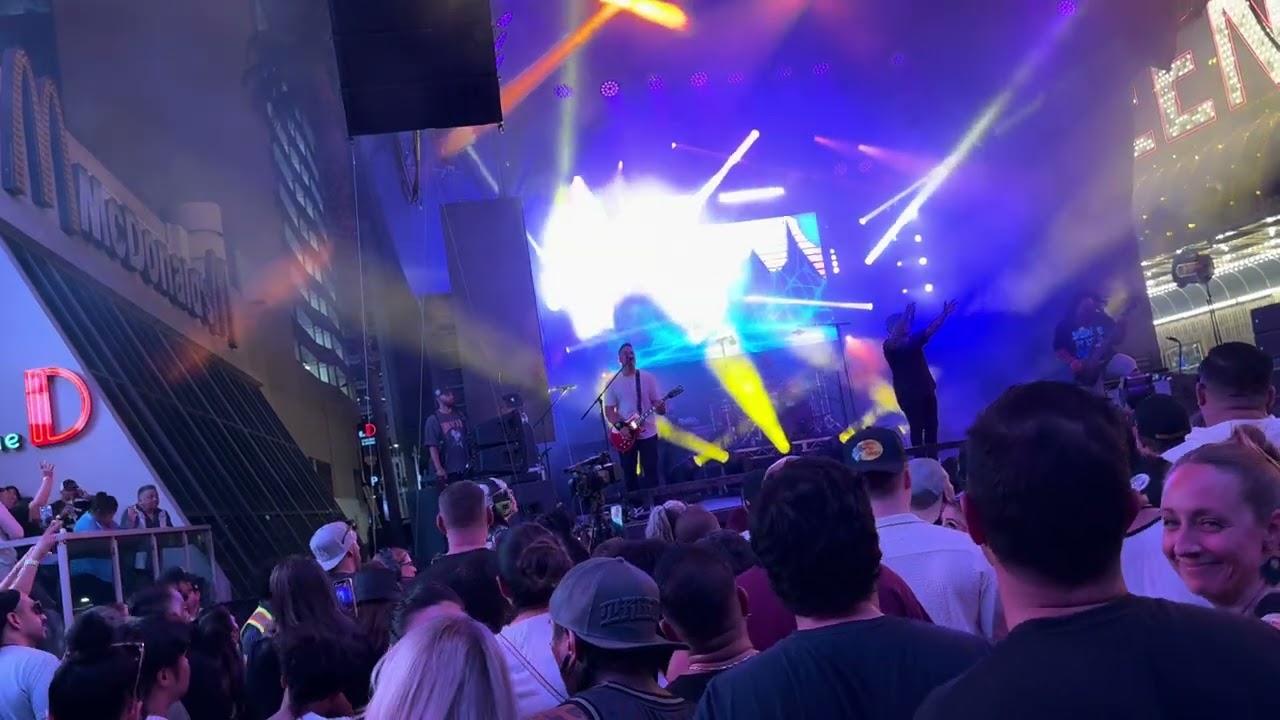 Common Kings Live at The Fremont Street Experience 8/31/2024