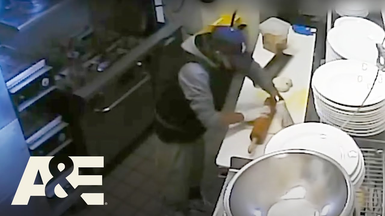 Man Breaks In and Robs Pizzeria | My Strange Arrest | A&E