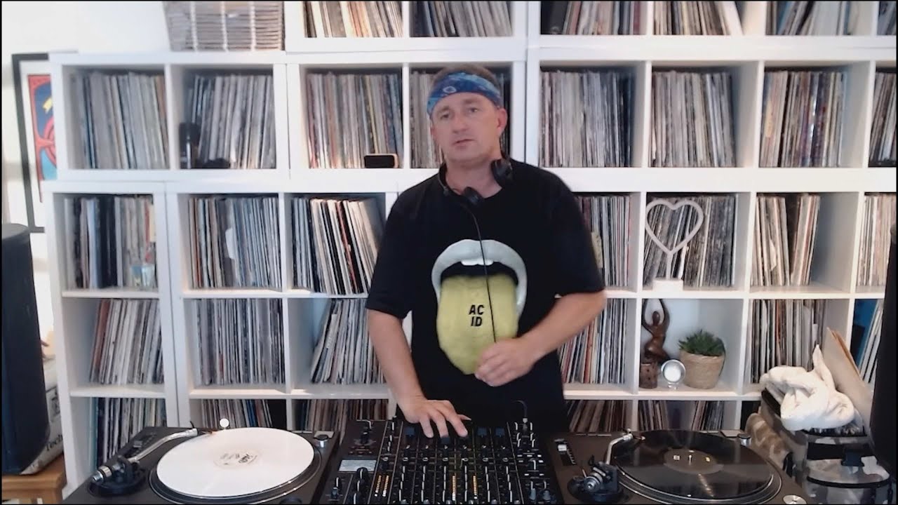 Bushwacka | Vinyl Love Affair Part 14 | UK