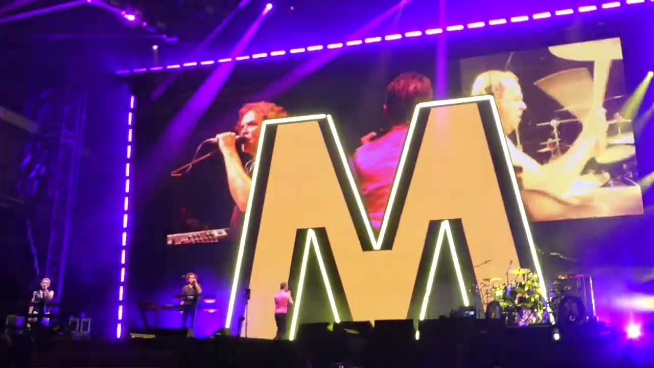 dM: Just Can't Get Enough - Live on MERKUR SPIEL ARENA DÜSSELDORF - EUROPEAN TOUR 04/06/2023